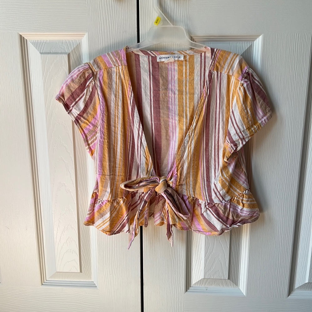 short sleeve crop top ties in the front from aeropostale